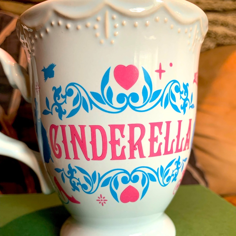 New Authentic Disney Cinderella Mug